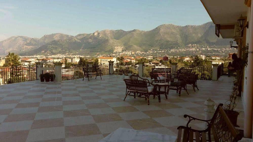 Rocca Di Monreale Bed and Breakfast Exteriör bild